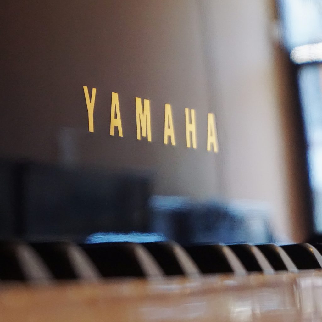 Yamaha C3L – 5906979 – Close up