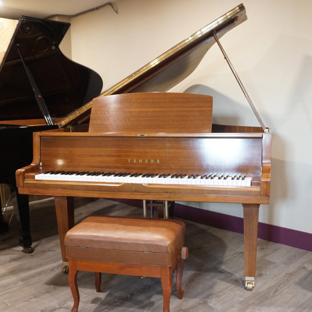 Yamaha G1 – 394607 (1)