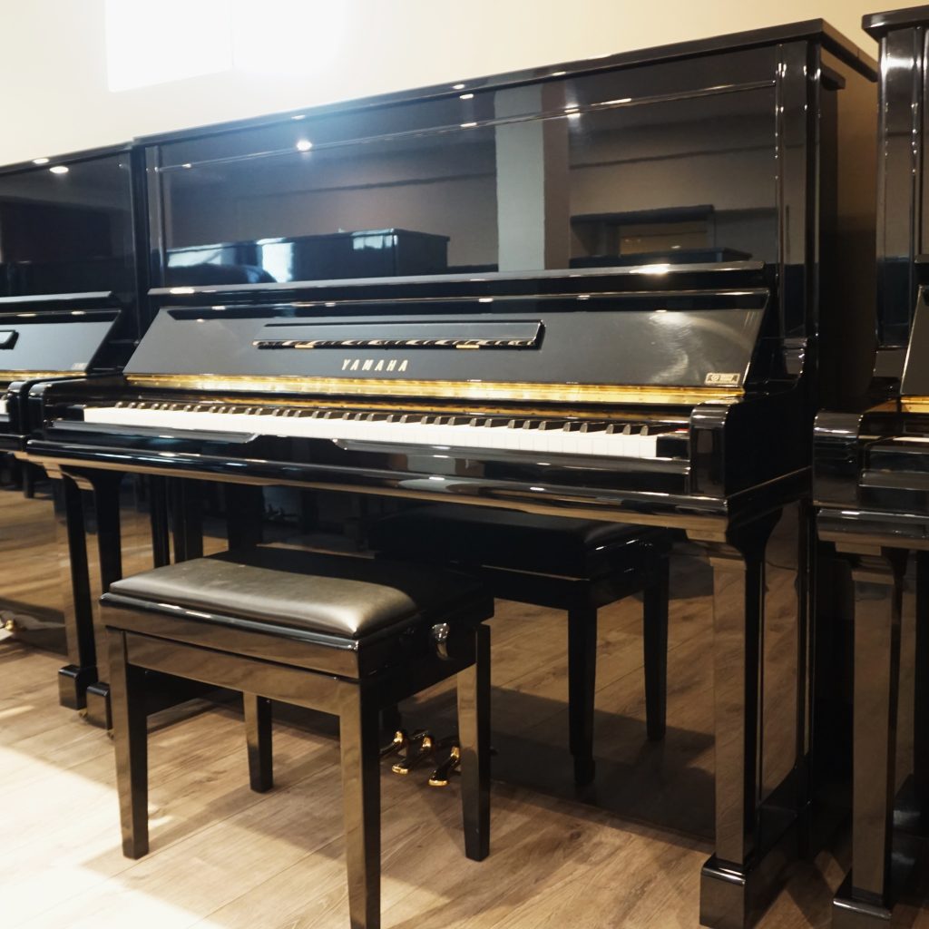 Yamaha U30A – 5289034