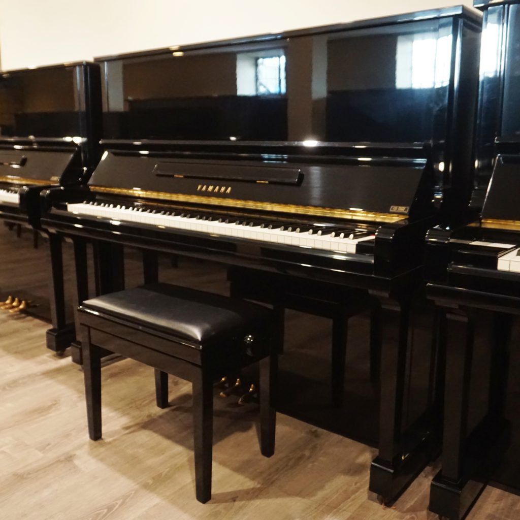 Yamaha U30BL – 4617412