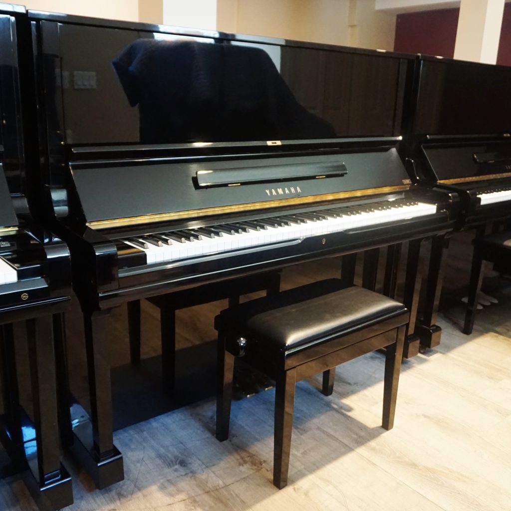 Yamaha U3M – 3387006